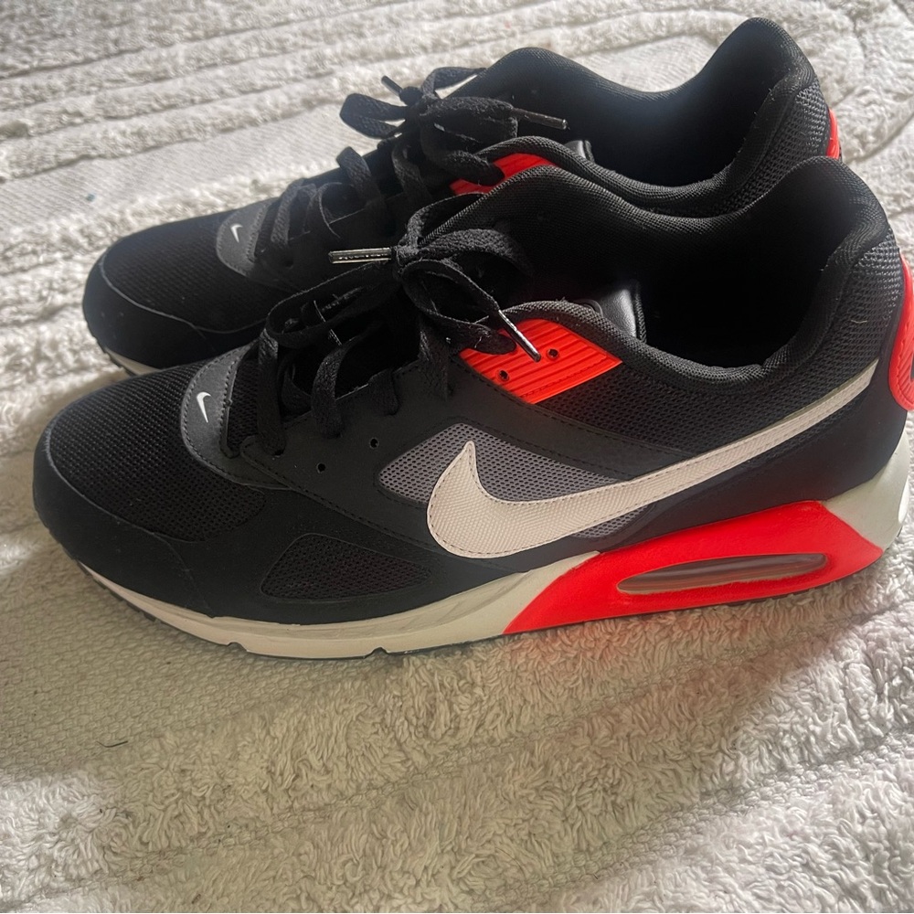 Nike Air Max IVO Size 14
